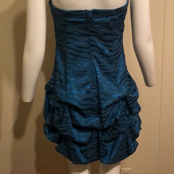 Ruby Rox  - Picture 3 of 4